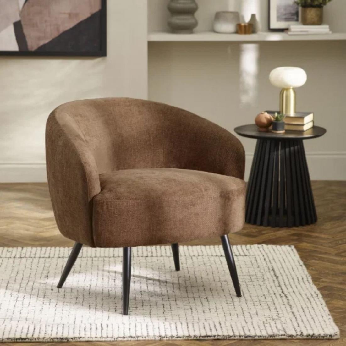 7190_furniture_Dahlia.jpg
