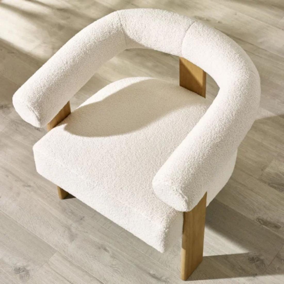 7202_furniture_Freya.jpg